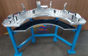 Etude et réalisation de grille de perçage 5 axes capable de percer et aleser des panneaux de voilure carbone